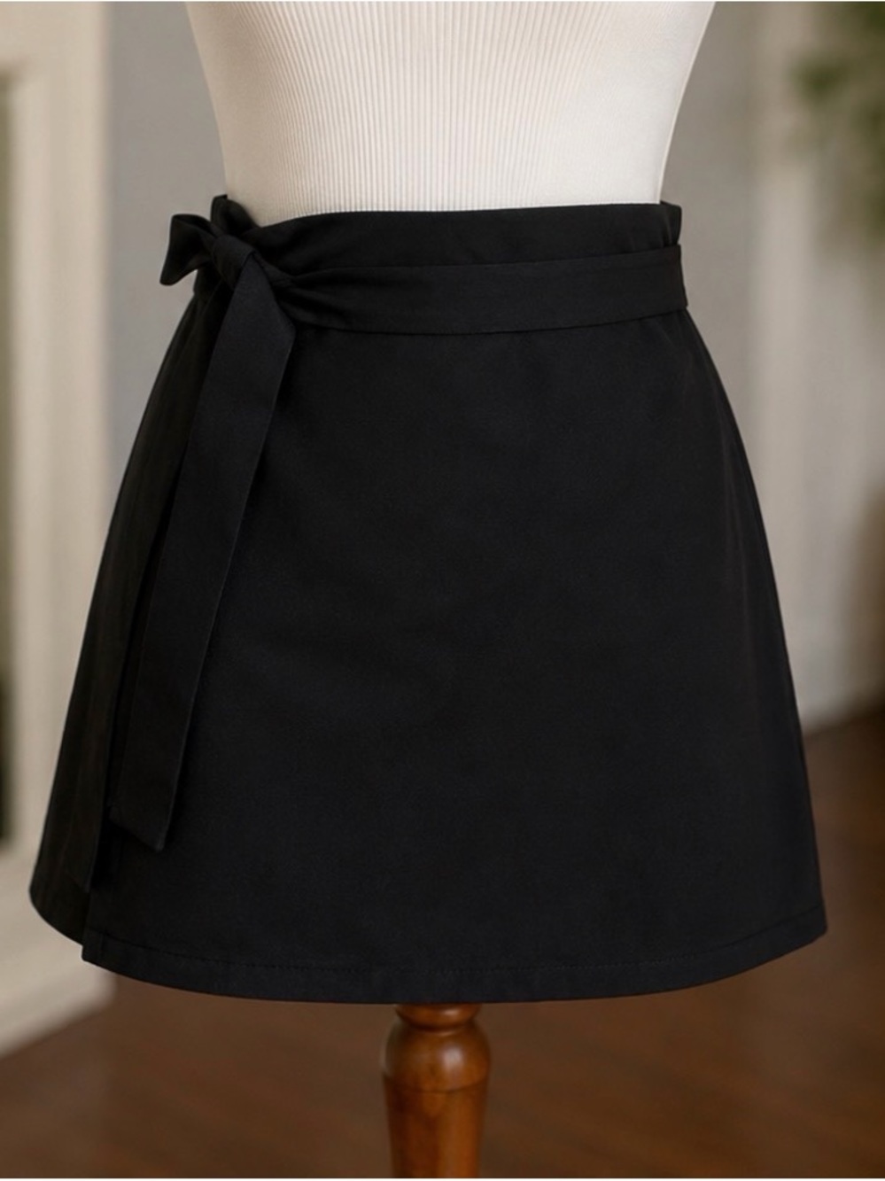 Theory Black Wrap Mini Skirt Size 8 | Tie Waist Stretch Cotton Designer Classic